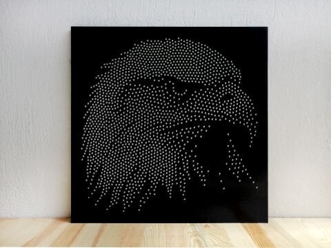 Zenith – Noktalı Kartal Figürlü Siyah Beyaz MDF Ahşap Katmanlı Duvar Tablosu | Lazer Kesim