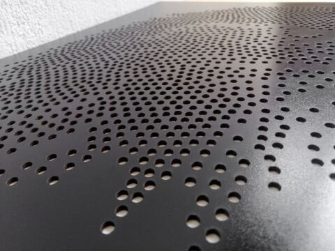 Zenith – Noktalı Kartal Figürlü Siyah Beyaz MDF Ahşap Katmanlı Duvar Tablosu | Lazer Kesim