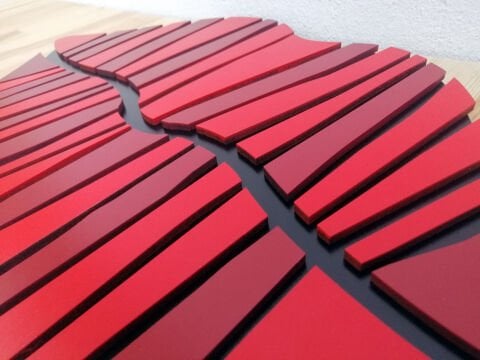 Carmen – Kırmızı Dudak Temalı MDF Ahşap Katmanlı Duvar Tablosu | El Boyama & Lazer Kesim