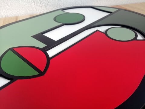 Gred – Zıt Renklerin Yüzü MDF Ahşap Katmanlı Duvar Tablosu | El Boyama & Lazer Kesim