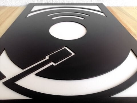 Turntable – Müzik Temalı Siyah Beyaz MDF Ahşap Katmanlı Duvar Tablosu | Lazer Kesim