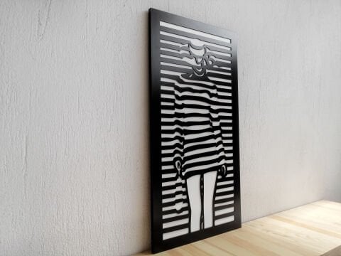 Lina – Çizgisel Kadın Figürlü Siyah Beyaz MDF Ahşap Katmanlı Duvar Tablosu | Lazer Kesim