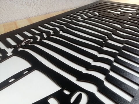 Lina – Çizgisel Kadın Figürlü Siyah Beyaz MDF Ahşap Katmanlı Duvar Tablosu | Lazer Kesim