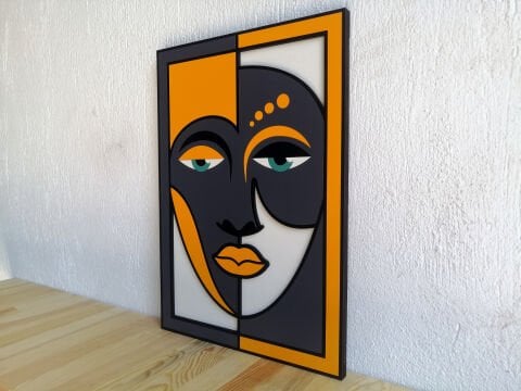 Valoris – Soyut Yüz Temalı MDF Ahşap Katmanlı Duvar Tablosu | El Boyama & Lazer Kesim