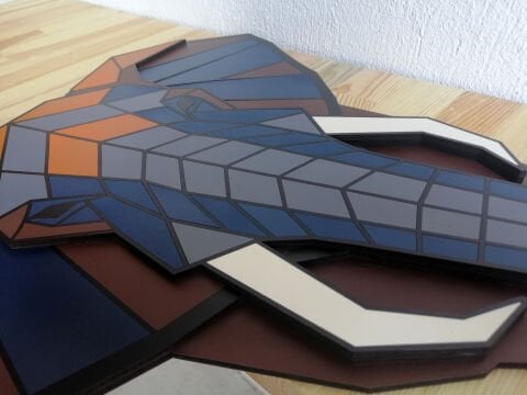 Echo – Geometrik Fil Başlı MDF Ahşap Katmanlı Duvar Dekoru | El Boyama & Lazer Kesim