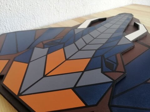 Echo – Geometrik Fil Başlı MDF Ahşap Katmanlı Duvar Dekoru | El Boyama & Lazer Kesim