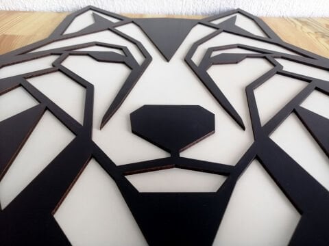 Ruka – Geometrik Kurt Figürlü Siyah Beyaz MDF Ahşap Katmanlı Duvar Tablosu | Lazer Kesim