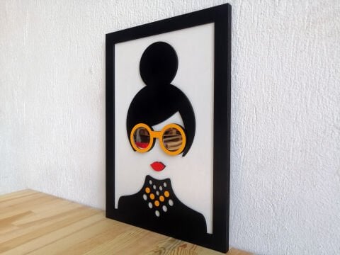 Lunetta – Retro Kadın Silüeti MDF Ahşap Katmanlı Duvar Tablosu | El Boyama & Lazer Kesim