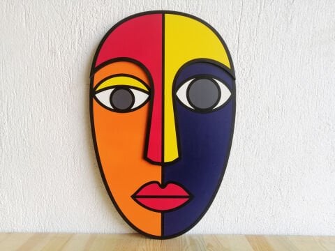 Lena –  Renkli Maske - MDF Ahşap Katmanlı Duvar Tablosu | El Boyama & Lazer Kesim