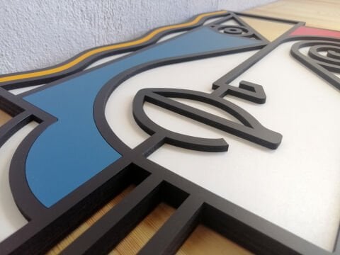 Mneme – Geometrik Kadın Yüzü MDF Ahşap Katmanlı Duvar Tablosu | El Boyama & Lazer Kesim