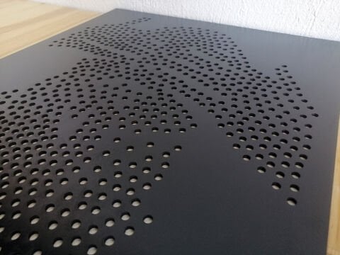 Noir – Nokta Kadın Figürlü Siyah Beyaz MDF Ahşap Katmanlı Duvar Tablosu | Lazer Kesim